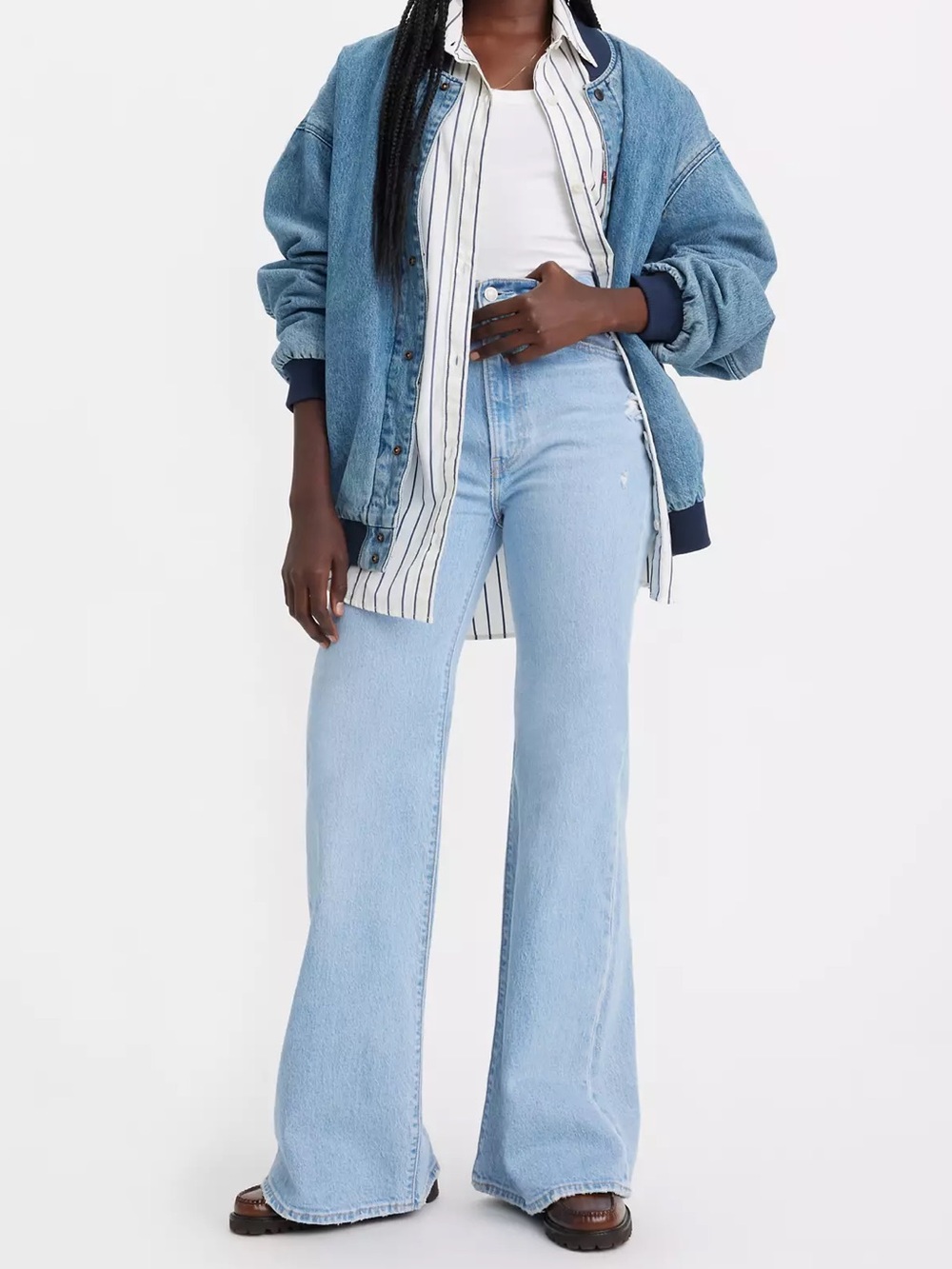 Levi's Ribcage Bell Jeans in Marin Babe Light Wash
